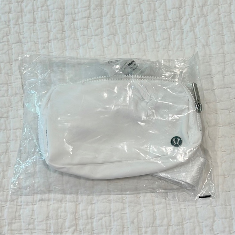 NWT Lululemon Everywhere belt bag White.  RARE & SOLD OUT
